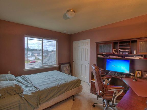 5th image of 15523 67th Avenue Ct E