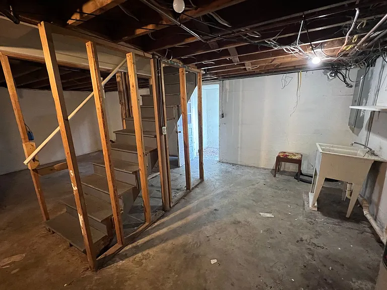 1302 Penley Blvd — Photo 11