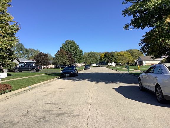 4th image of 1008 Bunting Dr
