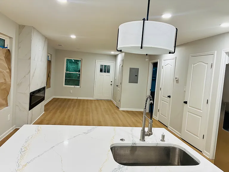 277 Barfield Ave SW — Photo 20