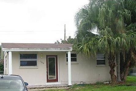 2nd image of 2401 N 61st Ave