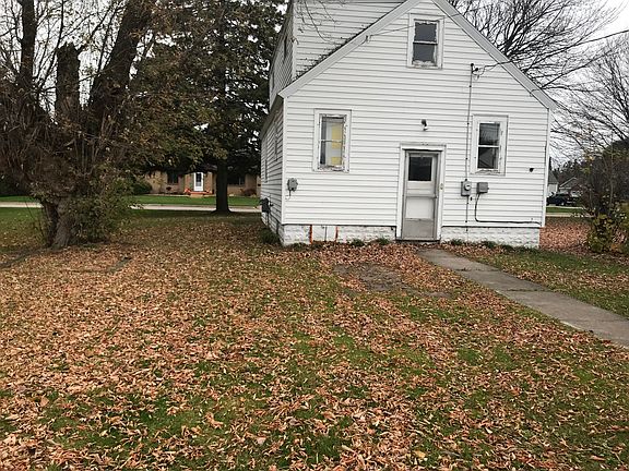 4th image of 1405 Kimball St