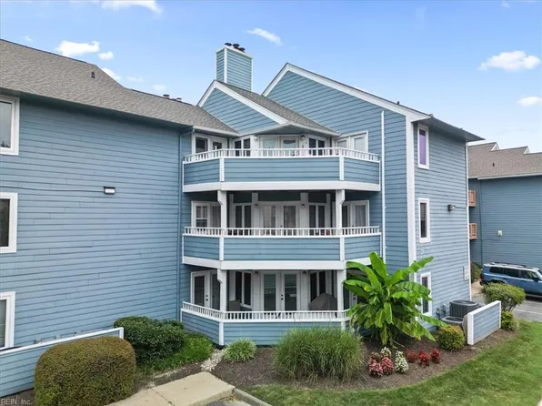 4812 Bay Landing Dr, Virginia Beach, VA 23455