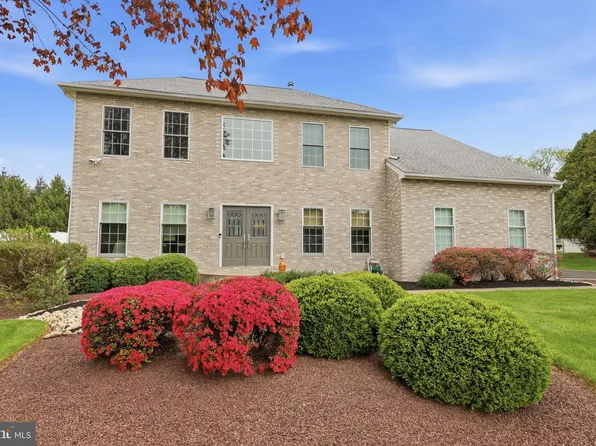 100 Windy Knoll Dr, Richboro, PA 18954
