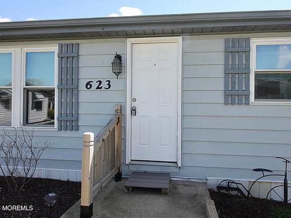 5th image of 623 Sara Drive