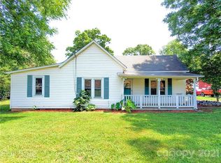 3094 S State Highway 16, Newton, NC 28658