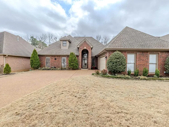 946 Spinnaker Ln, Cordova, TN 38018