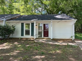 3131 Quinley Pl, Raleigh, NC 27604
