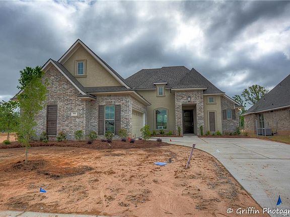 5th image of 504 Linden Cir #4