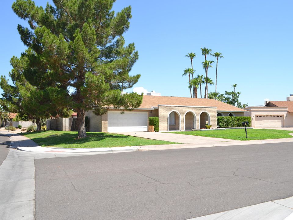 1st image of 3028 W Betty Elyse Ln