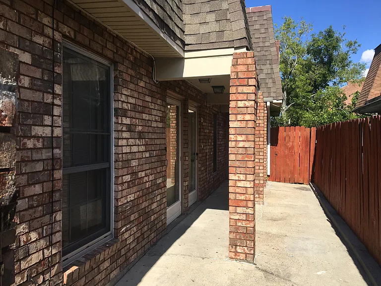 3216 Delaware Ave #C — Photo 1