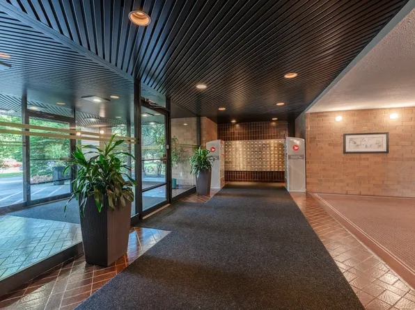 Bayers Park Apartments