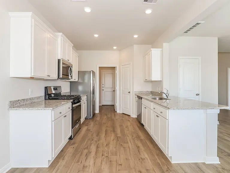 409 Sunny Highlands Dr — Photo 9