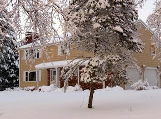 3 Old Stagecoach Rd, Bedford, MA 01730