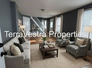 97 Chestnut St, Salem, NJ 08079