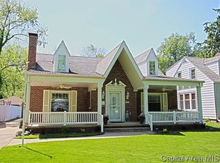 2011 S Walnut St, Springfield, IL 62704