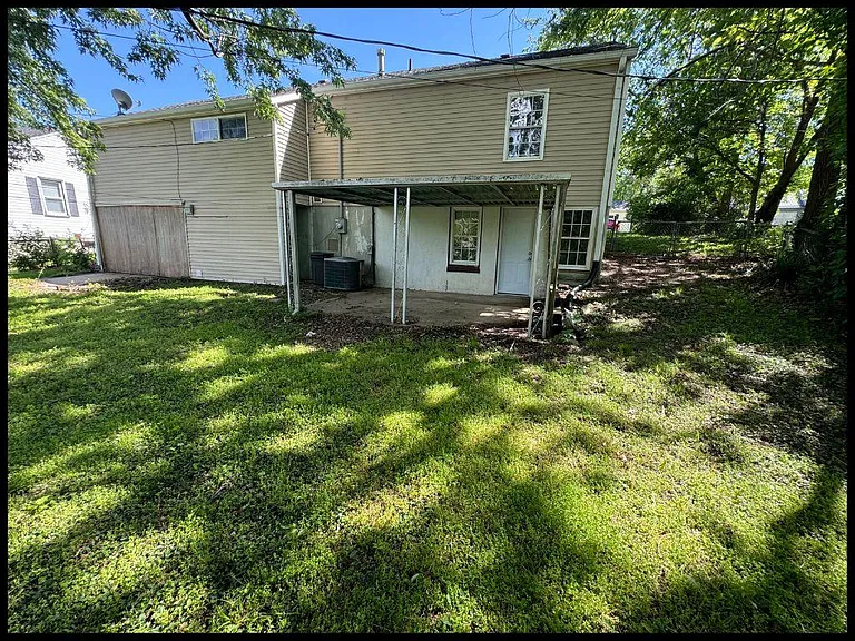 1003 Vest Dr — Photo 15