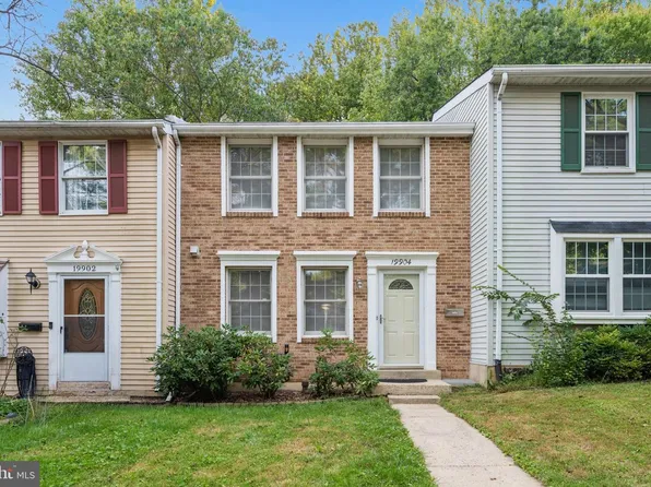 19904 Buhrstone Dr, Gaithersburg, MD 20886