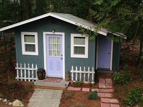 3rd image of 65 Bracken Fern Ln