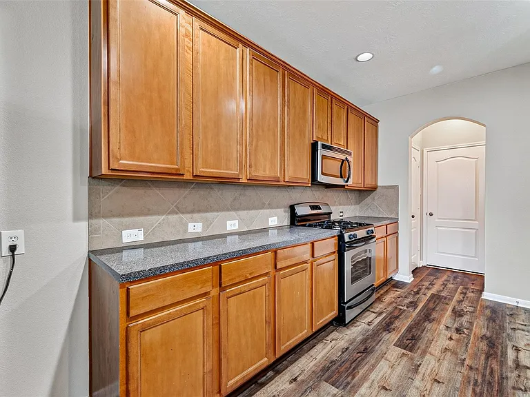 5403 Canyon Hollow Dr — Photo 19