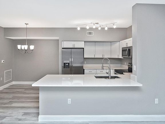 5th image of 15590 Ocean Walk CIR #107