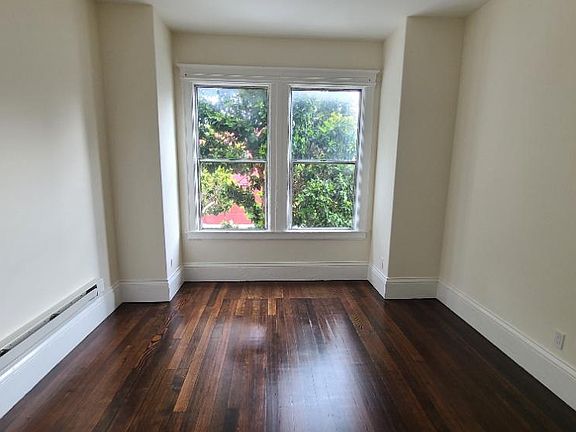 2nd image of 225 9th St #1