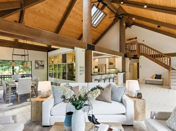 24616 Miller Hill Rd, Los Gatos, CA 95033