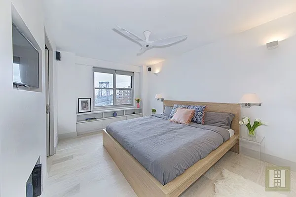 Sold by Halstead Real Estate | media 27