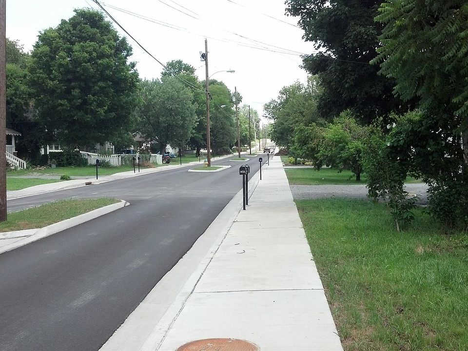 1st image of 0 Park Ave E