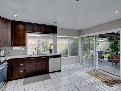 11648 Wake Cir, Cypress, CA, 90630