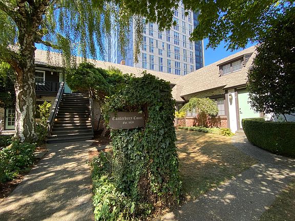 5th image of 4225 Brooklyn Ave NE APT 8