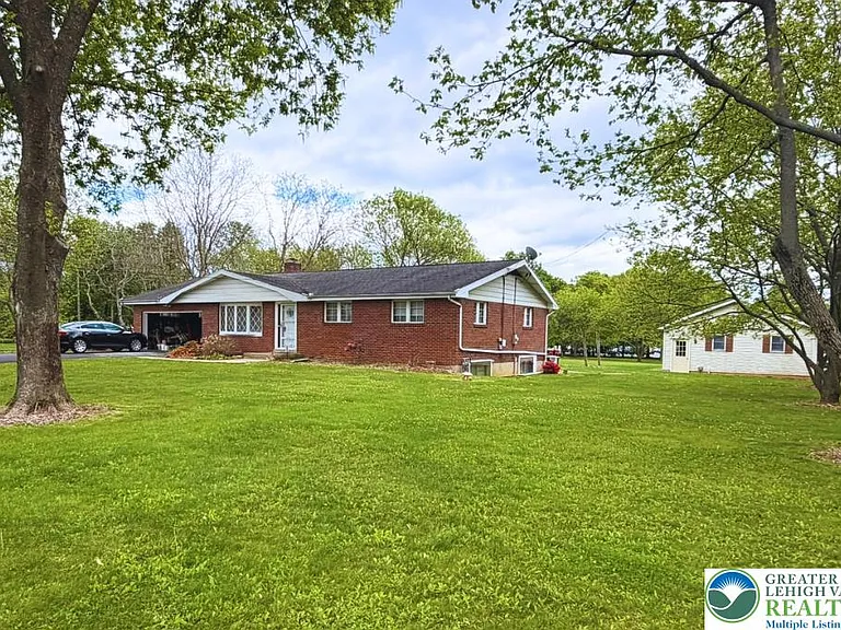 510 Zucksville Rd — Photo 20