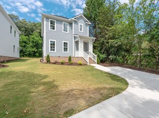 711B N Main St, Greer, SC 29651