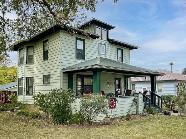 117 S Clark Ave, Irene, SD 57037