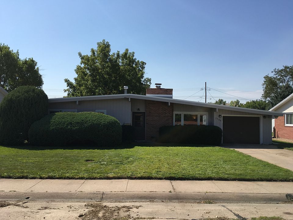 1st image of 2306 W C St
