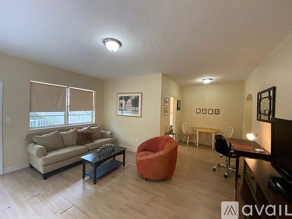 2nd image of 7510 Carlyle Ave #7510