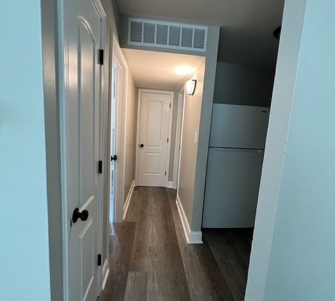 4th image of 54 College Ave Unit 1