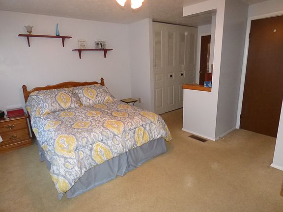 2nd image of 123 Ligonier Ln