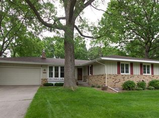 1673 23rd Ave NW, New Brighton, MN 55112