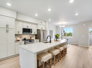 16927 SW 132nd Ter, Portland, OR 97224