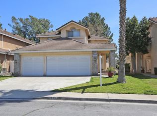 7557 Santa Lucia St, Fontana, CA 92336