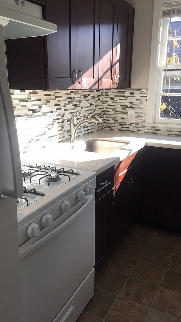 Aloha Terrace Apts — Photo 3