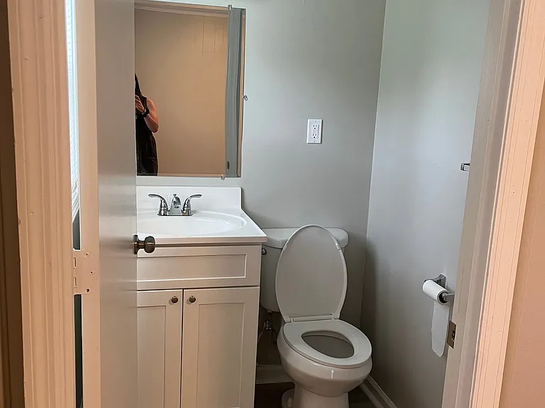 1133 Railroad Dr — Photo 11