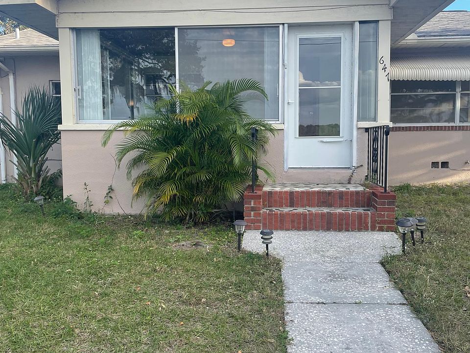 1st image of 647 W Lakeshore Dr