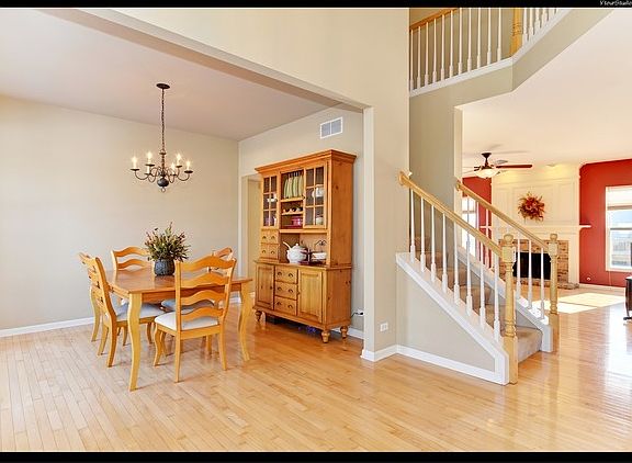 3rd image of 25141 Rockwell Ln