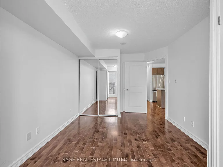 308 Palmerston Ave #315 — Photo 20