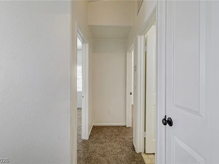 4040 Castle Cove Dr #4040 — Photo 29