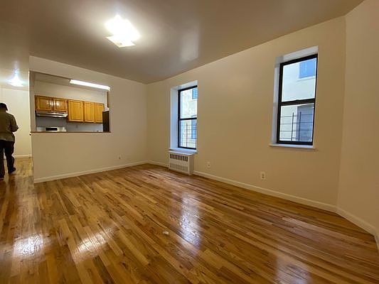 4th image of 47 W 129th St APT 4C