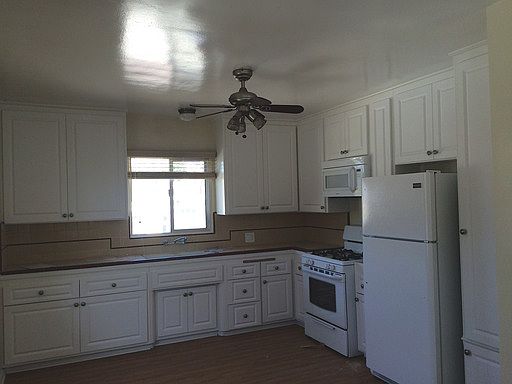2nd image of 7087 W Manchester Ave