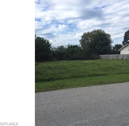 2nd image of 19092 Coconut Rd